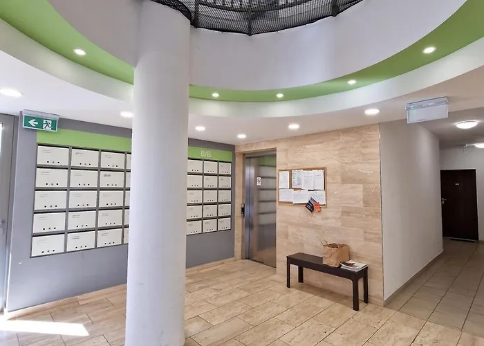 Modern Smart Metrodom Park -15min From Center Appartement