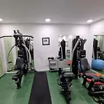 Modern Smart Metrodom Park -15min From Center 아파트 *