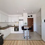 아파트 Modern Smart Metrodom Park -15min From Center *