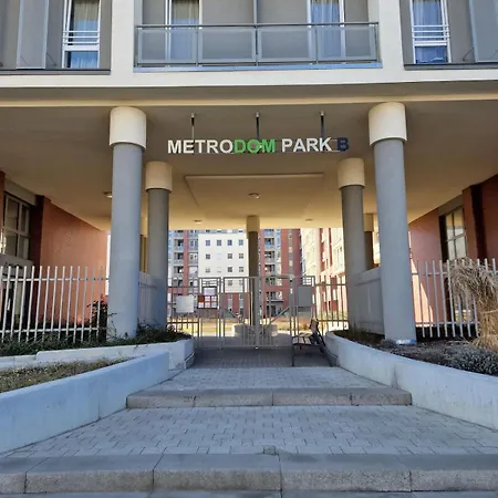 아파트 Modern Smart Metrodom Park -15min From Center