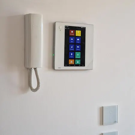 Modern Smart Metrodom Park -15min From Center * Budapest